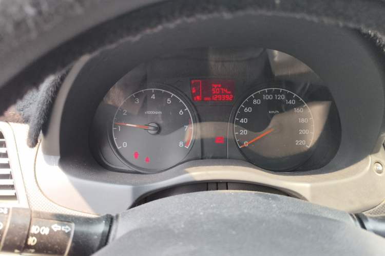 Used Hyundai Verna (older generation) 2014 1.4L Manual Smart GLS Trim Instrument Cluster