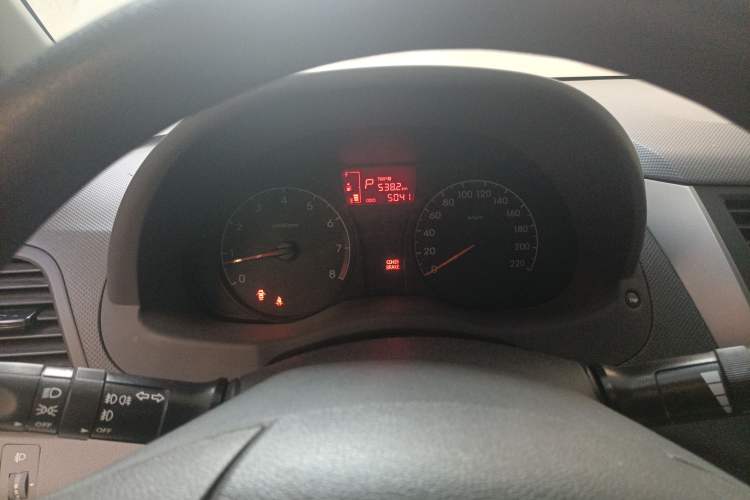 Used Hyundai Verna (older generation) 2014 1.4L Automatic Smart GLS Instrument Cluster