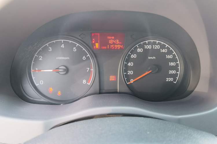 Used Hyundai Verna (older generation) 2014 1.4L Manual Smart GLS Trim Instrument Cluster