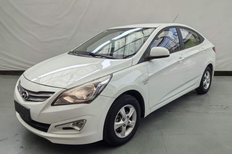 Used Hyundai Verna (older generation) 2014 1.4L Automatic Smart GLS Guazi used car, China used car export, Used car for sale, Used cars, Cheapest cars for sale