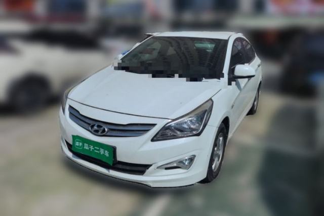Used Hyundai Verna (older generation) 2014 1.4L Manual Smart GLS Trim