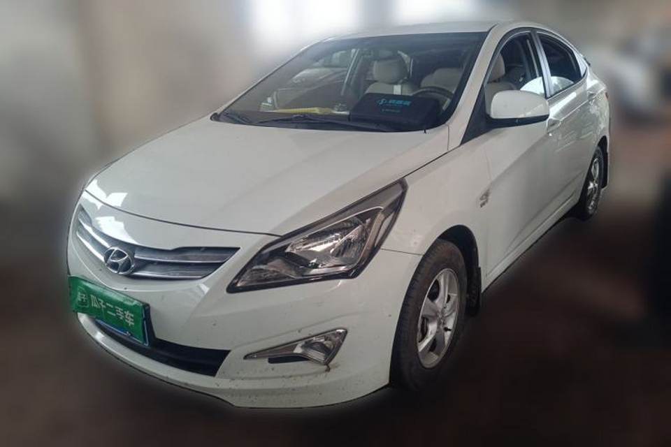 Hyundai Verna (older generation) 2014