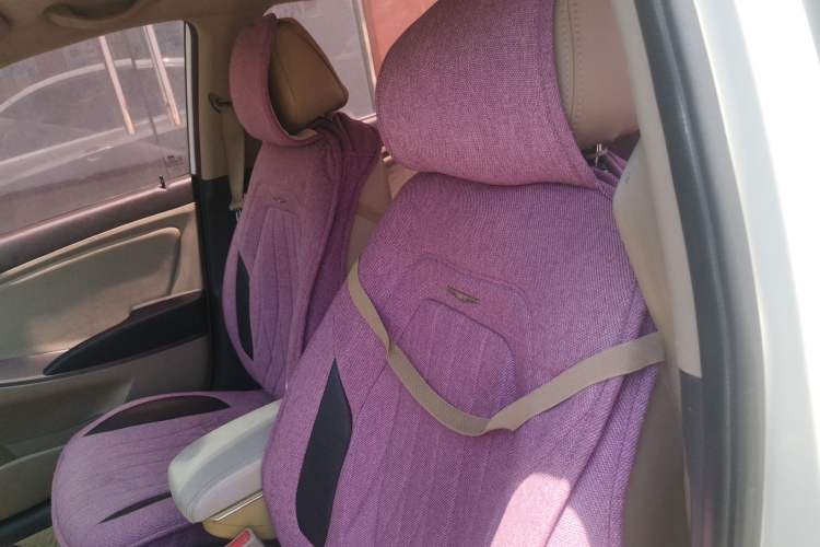 Used Hyundai Verna (older generation) 2014 1.4L Manual Smart GLS Trim Left Front Seat