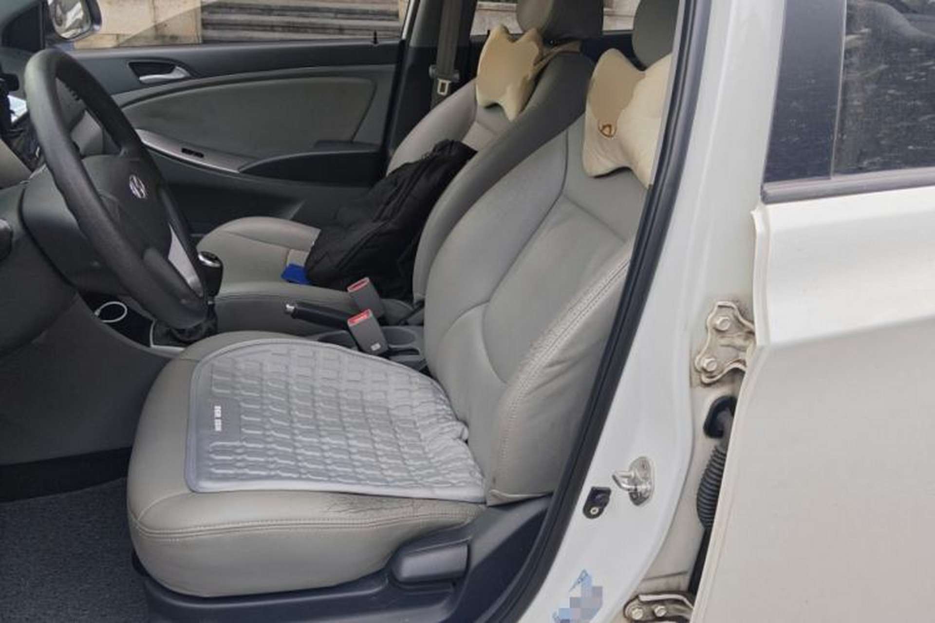Used Hyundai Verna (older generation) 2014 1.4L Manual Smart GLS Trim Left Front Seat