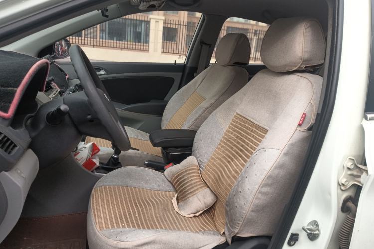 Used Hyundai Verna (older generation) 2014 1.4L Manual Smart GLS Trim Left Front Seat