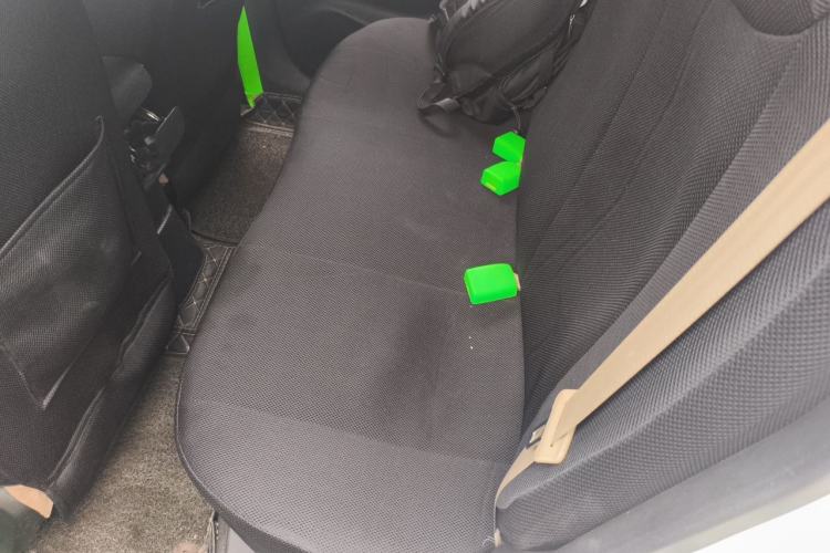 Used Hyundai Verna (older generation) 2014 1.4L Automatic Leading-Edge GLX Left Rear Seat