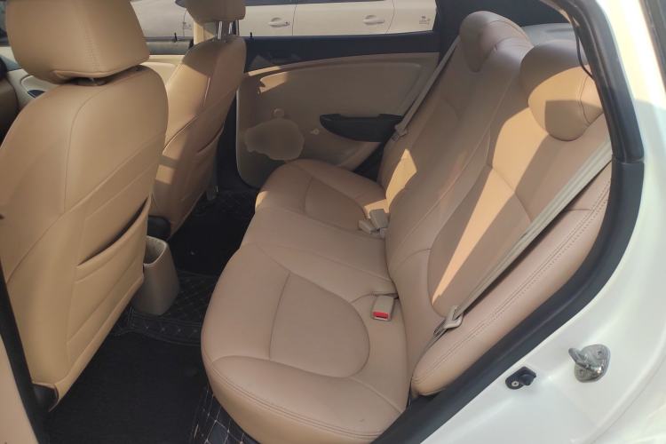 Used Hyundai Verna (older generation) 2014 1.4L Automatic Fashion GS Model Left Rear Seat