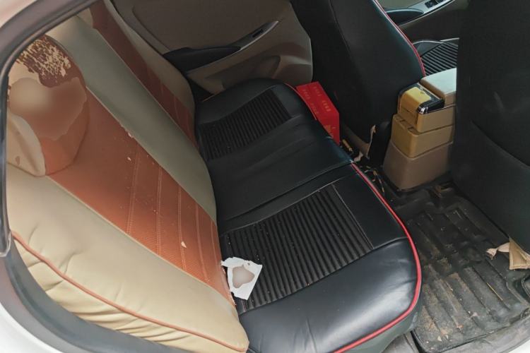 Used Hyundai Verna (older generation) 2014 1.4L Manual Smart GLS Trim Left Rear Seat