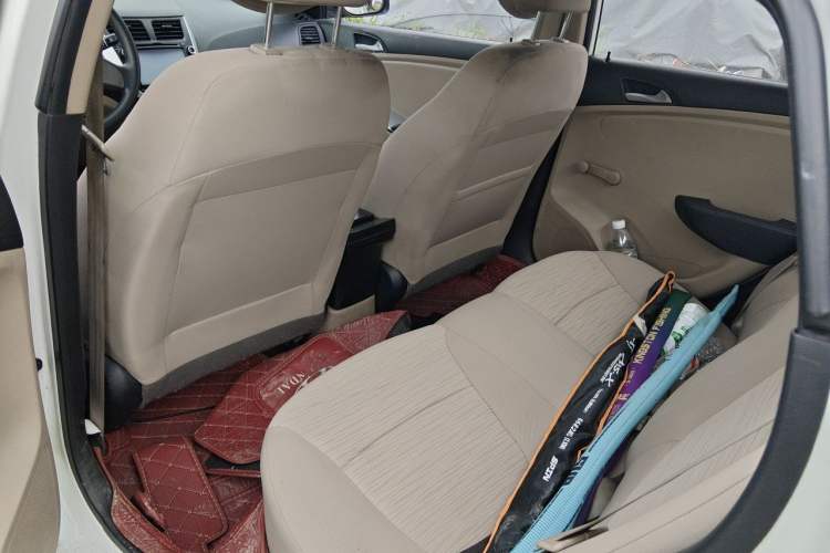 Used Hyundai Verna (older generation) 2014 1.4L Manual Fashion GS Model Left Rear Seat