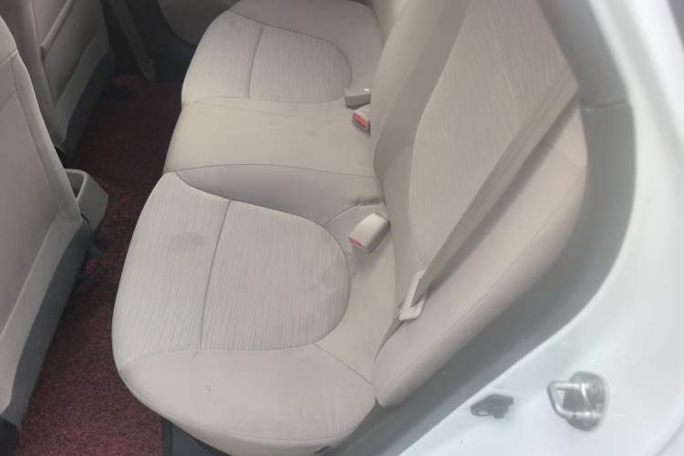 Used Hyundai Verna (older generation) 2014 1.4L Manual Smart GLS Trim Left Rear Seat