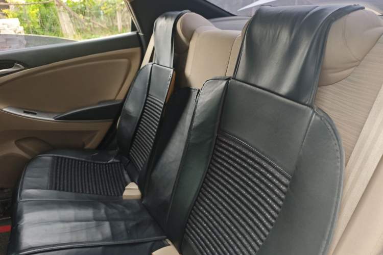 Used Hyundai Verna (older generation) 2014 1.4L Manual Smart GLS Trim Left Rear Seat