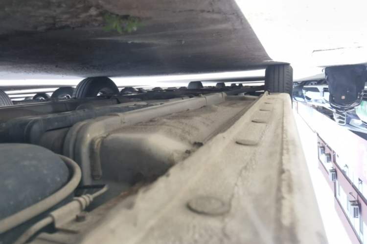 Used Hyundai Verna (older generation) 2014 1.4L Manual Smart GLS Trim Left Side Sill