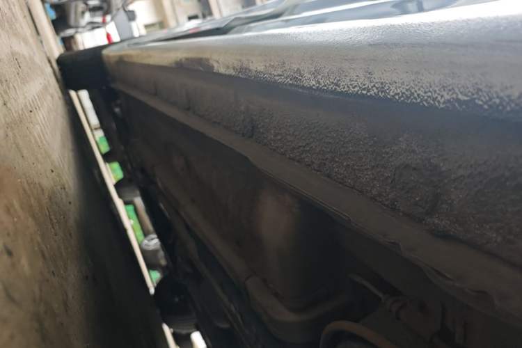 Used Hyundai Verna (older generation) 2014 1.4L Manual Smart GLS Trim Left Side Sill