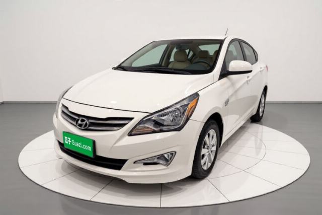 Used Hyundai Verna (older generation) 2014 1.4L Manual Smart GLS Trim