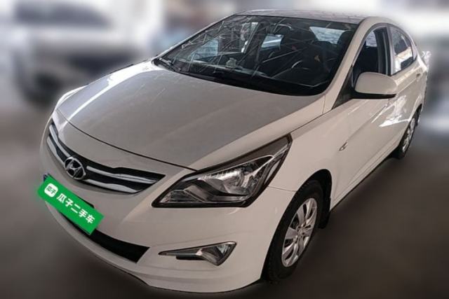 Used Hyundai Verna (older generation) 2014 1.4L Manual Smart GLS Trim
