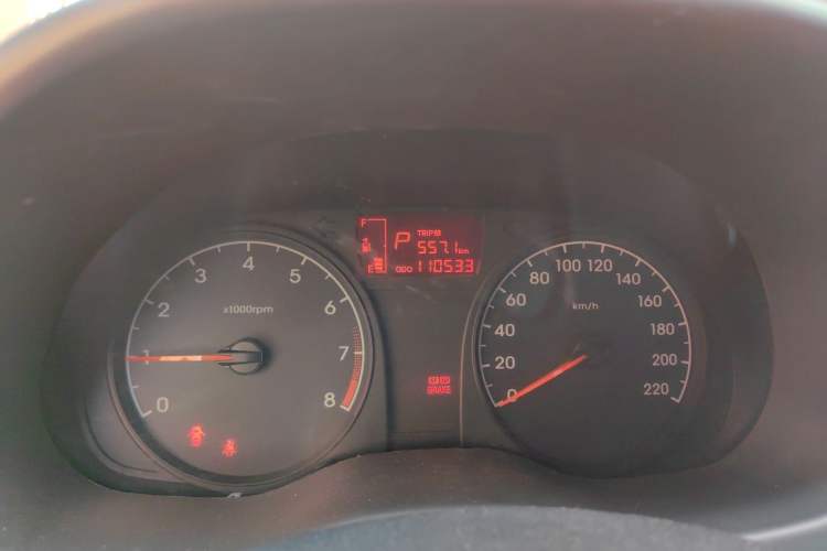 Used Hyundai Verna (older generation) 2014 1.4L Automatic Smart GLS Odometer Close Up