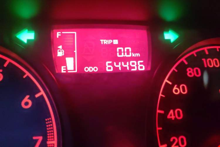 Used Hyundai Verna (older generation) 2014 1.4L Manual Smart GLS Trim Odometer Close Up