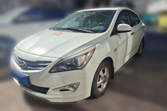 Used Hyundai Verna (older generation) 2014 1.4L Automatic Leading-Edge GLX