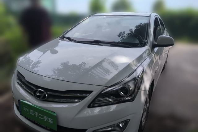 Used Hyundai Verna (older generation) 2014 1.4L Automatic Leading-Edge GLX