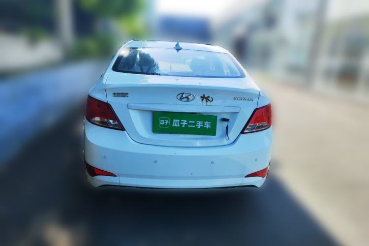 Used Hyundai Verna (older generation) 2014 1.4L Manual Top-Tier Model TOP Rear