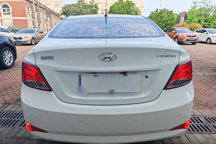 Used Hyundai Verna (older generation) 2014 1.4L Manual Smart GLS Trim Rear