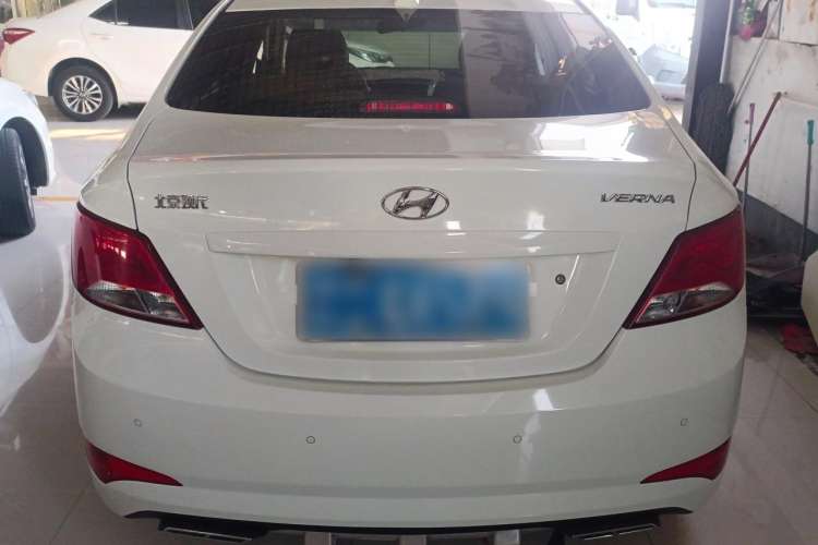 Used Hyundai Verna (older generation) 2014 1.4L Manual Smart GLS Trim Rear
