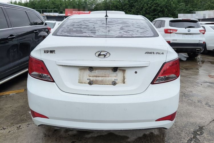 Used Hyundai Verna (older generation) 2014 1.4L Automatic Smart GLS Rear