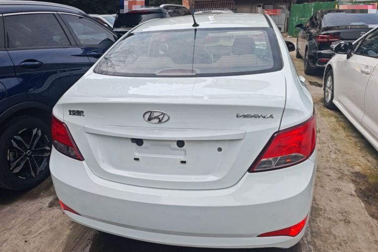 Used Hyundai Verna (older generation) 2014 1.4L Manual Smart GLS Trim Rear