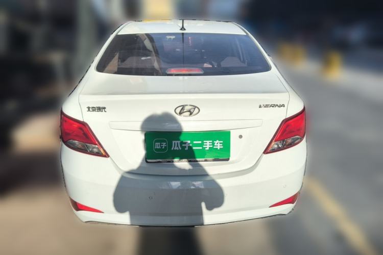 Used Hyundai Verna (older generation) 2014 1.4L Automatic Smart GLS Rear