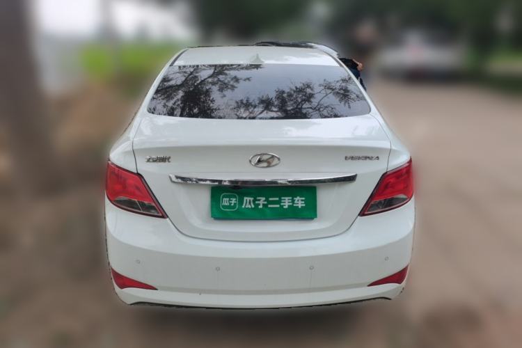 Used Hyundai Verna (older generation) 2014 1.4L Automatic Leading-Edge GLX Rear