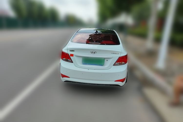 Used Hyundai Verna (older generation) 2014 1.4L Manual Smart GLS Trim Rear