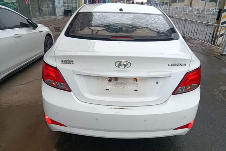 Used Hyundai Verna (older generation) 2014 1.4L Manual Smart GLS Trim Rear