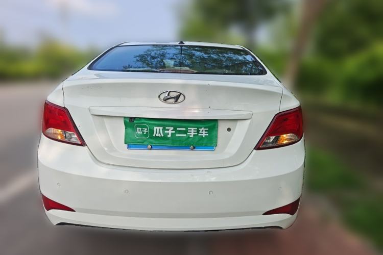 Used Hyundai Verna (older generation) 2014 1.4L Automatic Smart GLS Rear