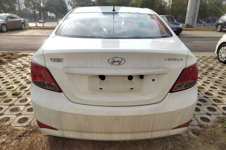 Used Hyundai Verna (older generation) 2014 1.4L Automatic Fashion GS Model Rear