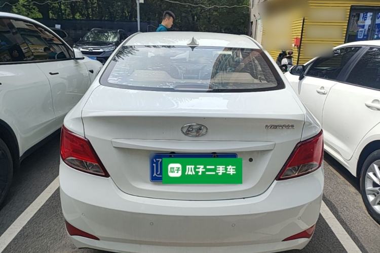Used Hyundai Verna (older generation) 2014 1.4L Automatic Smart GLS Rear