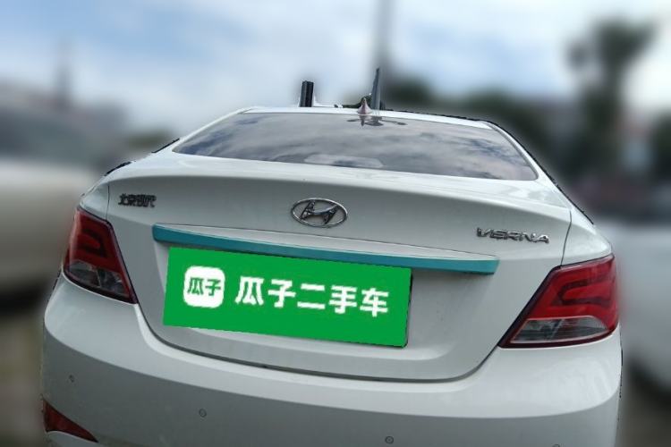 Used Hyundai Verna (older generation) 2014 1.4L Manual Top-Tier Model TOP Rear