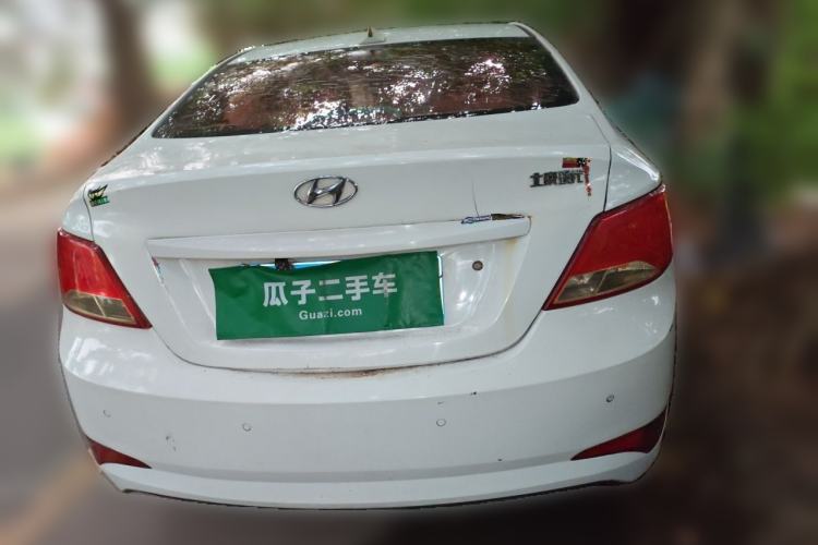 Used Hyundai Verna (older generation) 2014 1.4L Automatic Smart GLS Rear