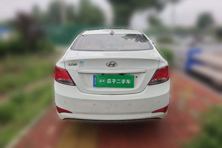Used Hyundai Verna (older generation) 2014 1.4L Manual Smart GLS Trim Rear