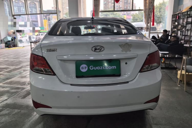 Used Hyundai Verna (older generation) 2014 1.4L Automatic Smart GLS Rear