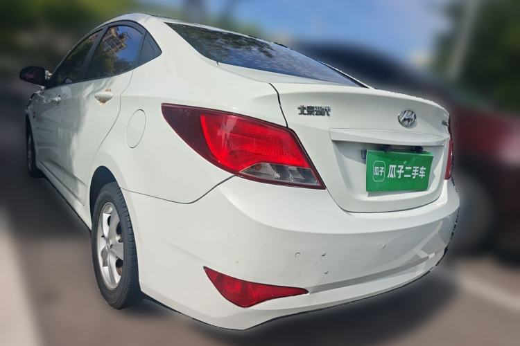 Used Hyundai Verna (older generation) 2014 1.4L Automatic Smart GLS Rear Left 45 Deg