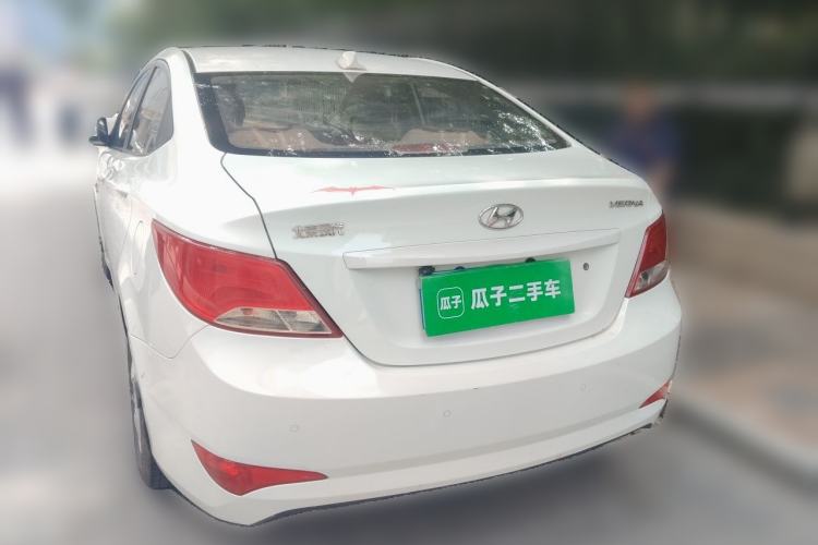 Used Hyundai Verna (older generation) 2014 1.4L Automatic Smart GLS Rear Left 45 Deg