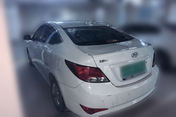 Used Hyundai Verna (older generation) 2014 1.4L Automatic Smart GLS Rear Left 45 Deg