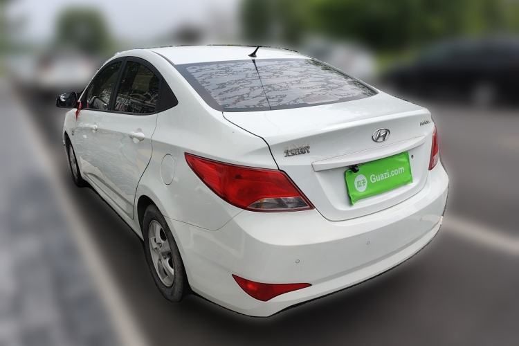 Used Hyundai Verna (older generation) 2014 1.4L Automatic Smart GLS Rear Left 45 Deg