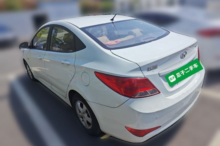 Used Hyundai Verna (older generation) 2014 1.4L Automatic Smart GLS Rear Left 45 Deg