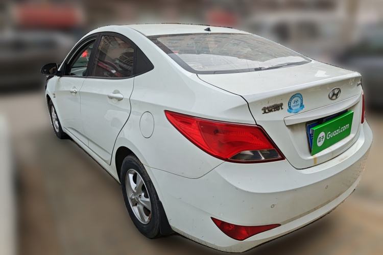 Used Hyundai Verna (older generation) 2014 1.4L Automatic Smart GLS Rear Left 45 Deg