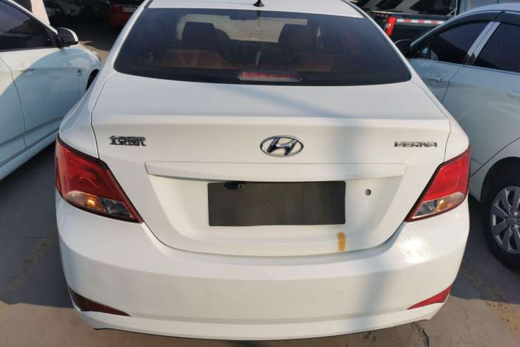Used Hyundai Verna (older generation) 2014 1.4L Automatic Smart GLS Rear