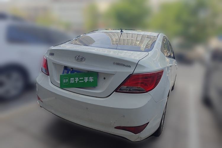Used Hyundai Verna (older generation) 2014 1.4L Manual Smart GLS Trim Rear