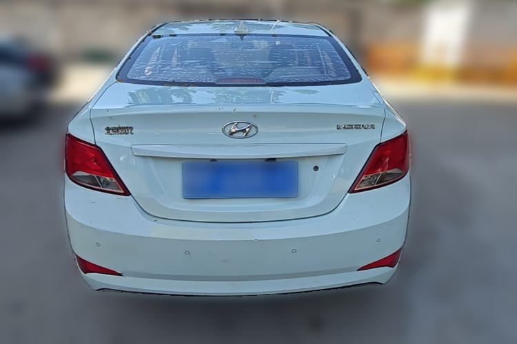 Used Hyundai Verna (older generation) 2014 1.4L Automatic Smart GLS Rear