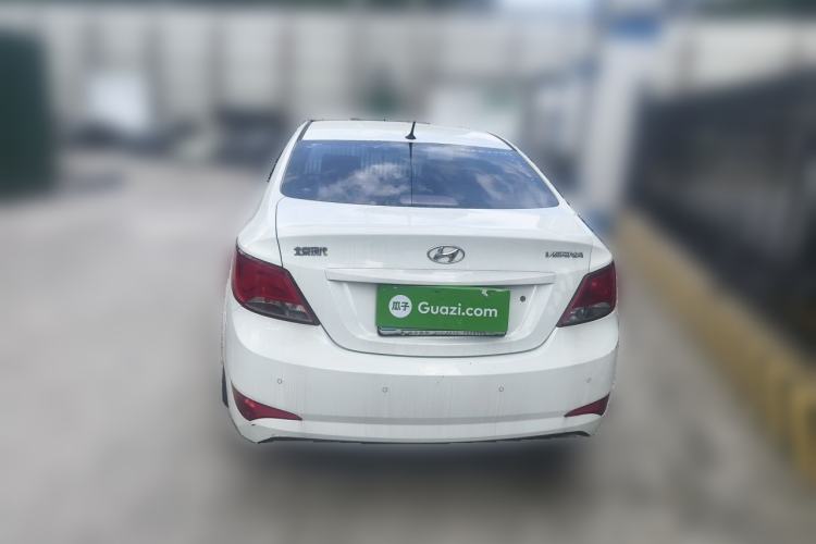 Used Hyundai Verna (older generation) 2014 1.4L Manual Smart GLS Trim Rear