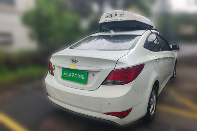 Used Hyundai Verna (older generation) 2014 1.4L Automatic Smart GLS Rear Right 45 Deg